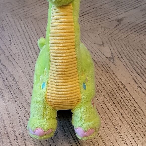Hallmark egg laying dino with motion and song - Picture 3 of 6
